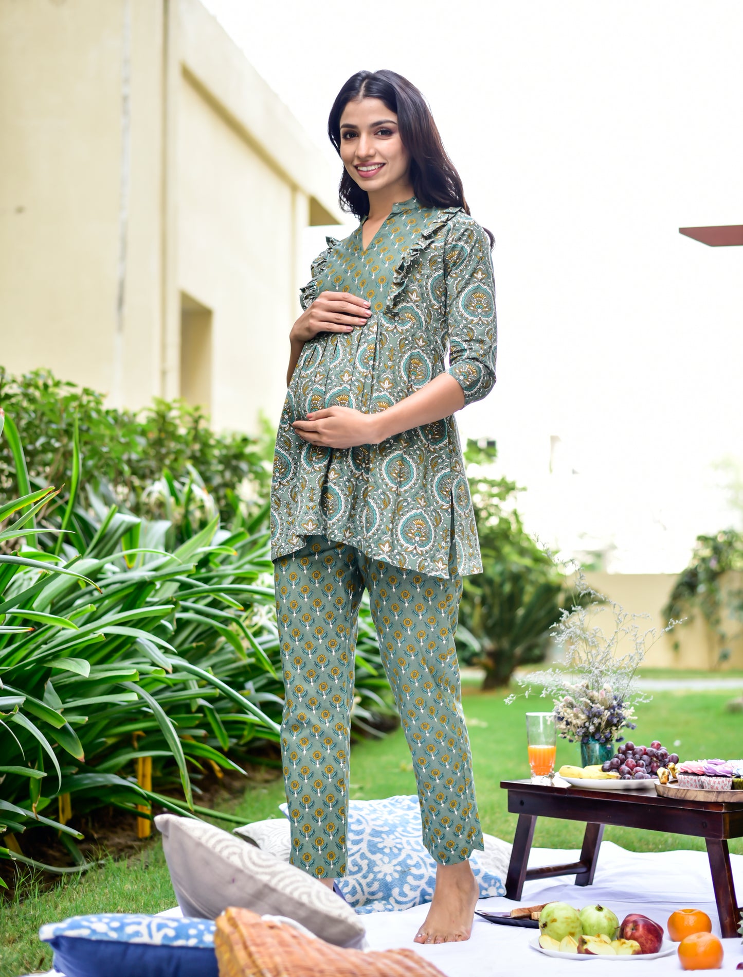 Blossom Beauty Green Maternity & Nursing Set