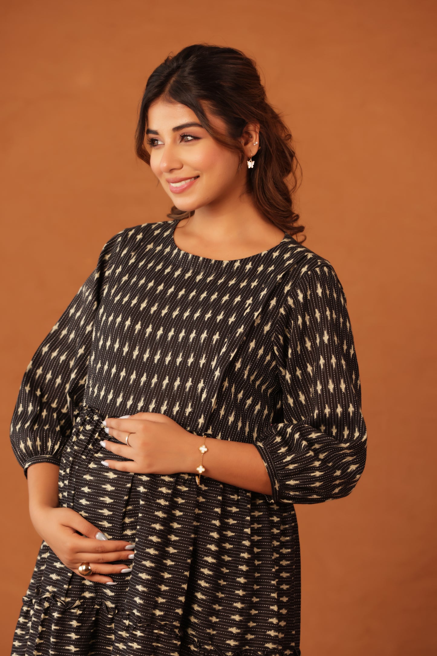 Noir Ikkat Trail Maternity & Nursing Kurta