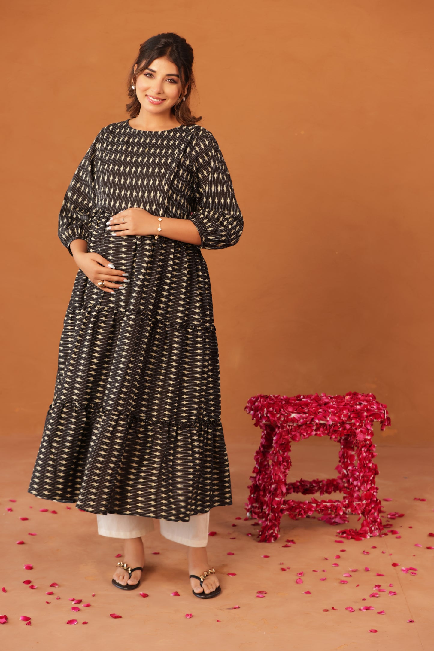 Noir Ikkat Trail Maternity & Nursing Kurta