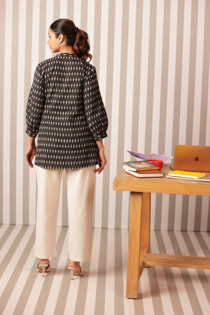 Noir Ikkat Trail Maternity & Nursing Top