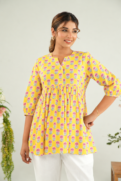 Daisy Doodle Maternity & Nursing Top