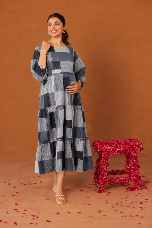 Silver Slate Maternity & Nursing Tier Dress