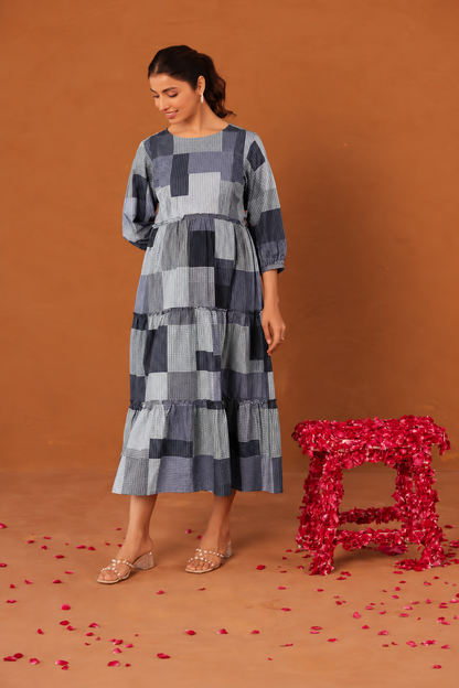 Silver Slate Maternity & Nursing Tier Dress