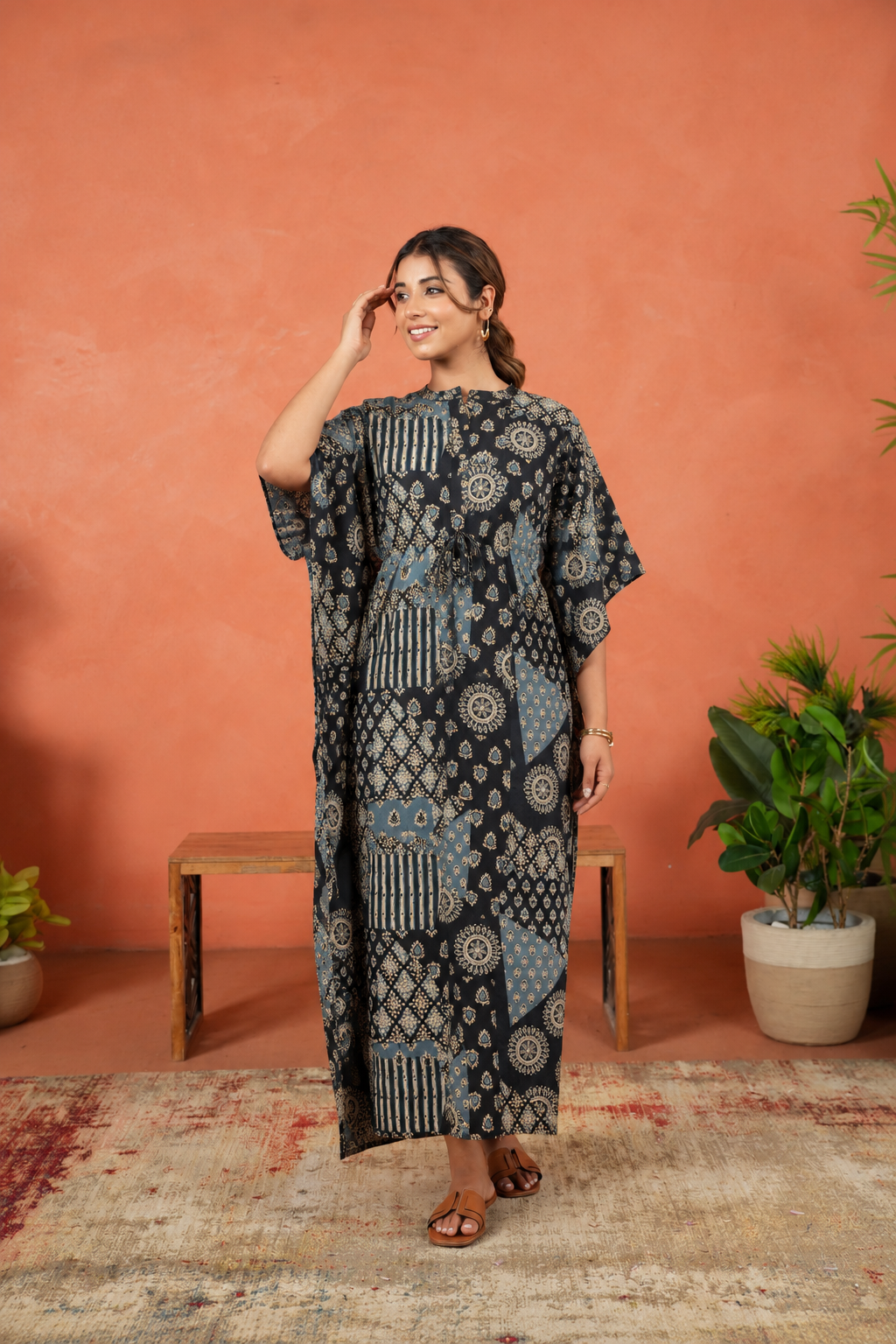 Zari Bagh Maternity & Nursing Kaftan