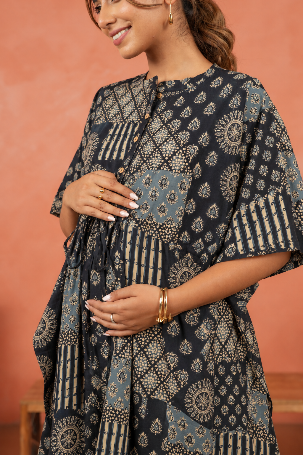 Zari Bagh Maternity & Nursing Kaftan
