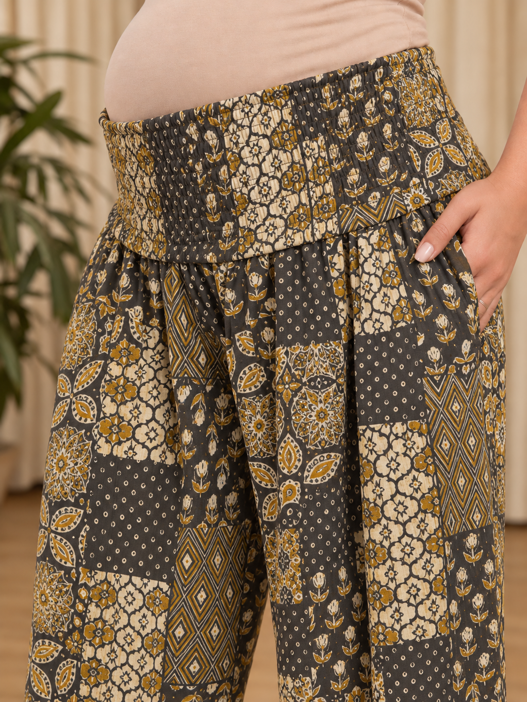 Aarohi Mosaic Maternity & Nursing Kurta Pant Set