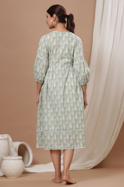 Paisley Charm On Light Green Maternity & Nursing Dress