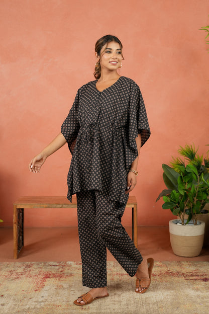 Dainty Diamonds Maternity & Nursing Co-ord