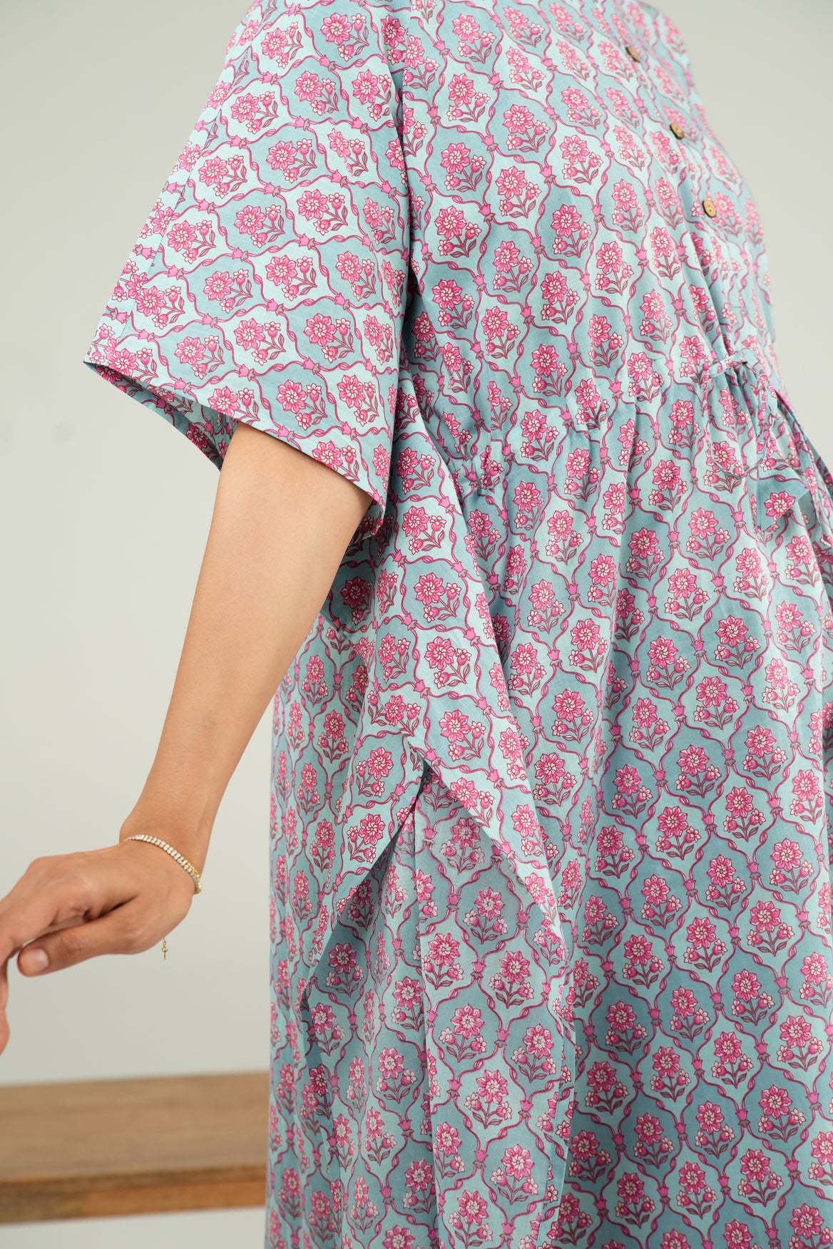 Vintage Rose Trellis Maternity & Nursing Kaftan