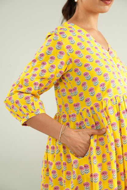 Daisy Doodle Maternity & Nursing Tier Dress