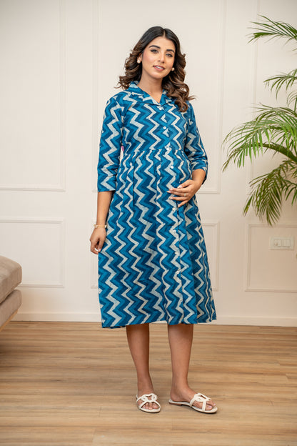 Indigo Ripple Buttoned Cotton  Maternity & Nursing Dress