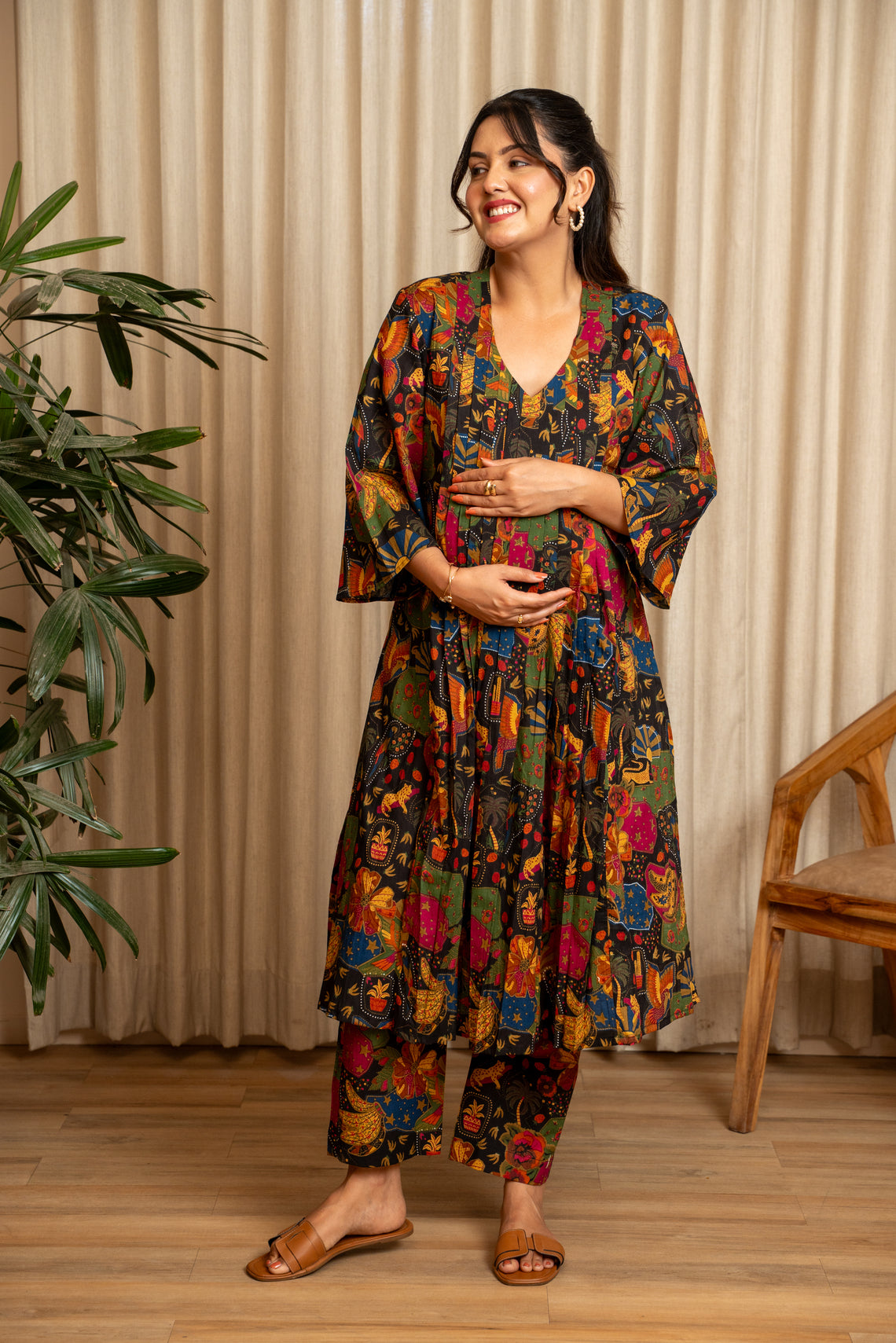 Rangrez Bazaar Pleated Maternity & Nursing Kurta Set