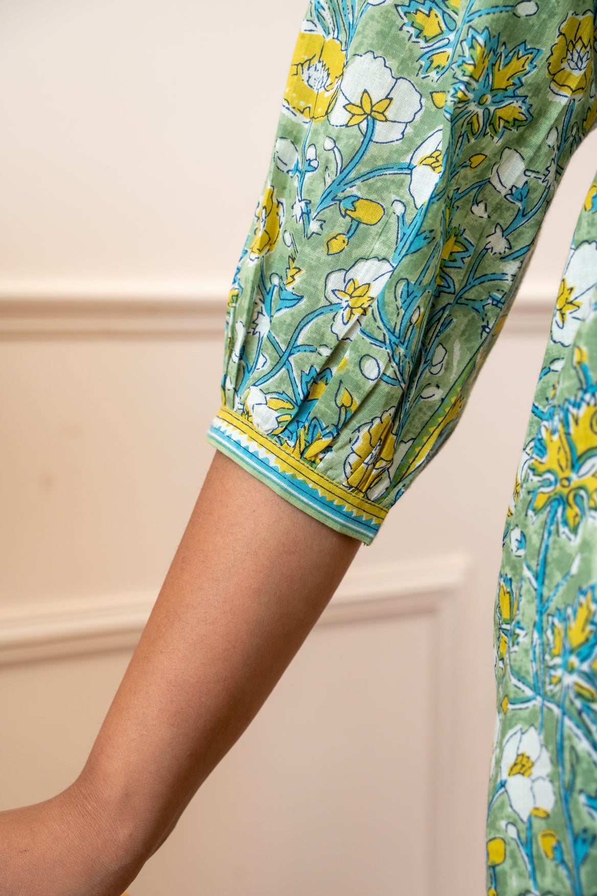 Panna Phool Cotton Top