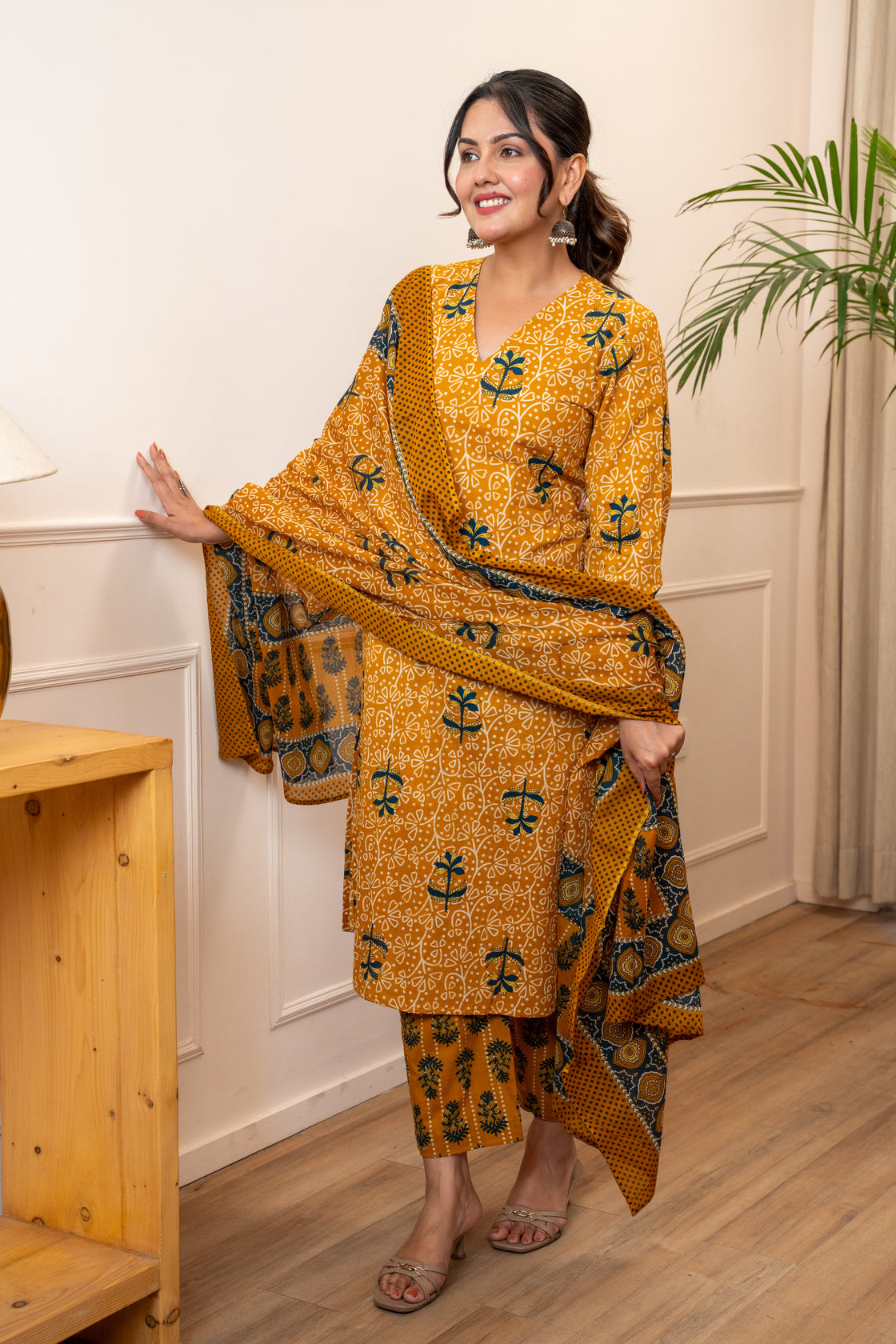 Amaltas Grove Kurta Pant Set With Dupatta