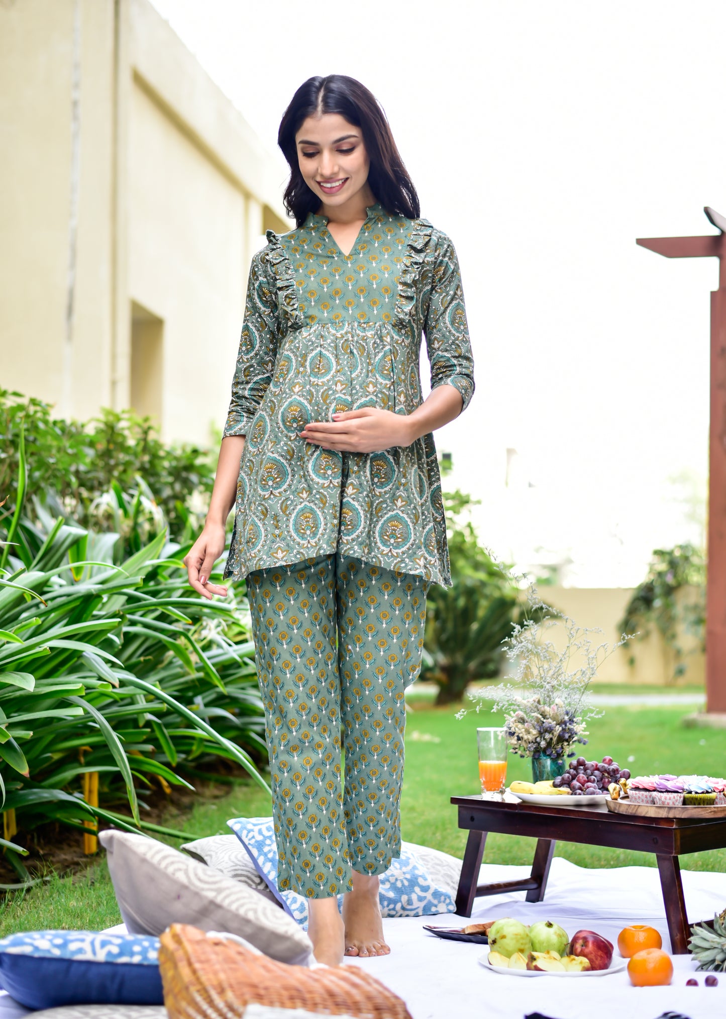 Blossom Beauty Green Maternity & Nursing Set