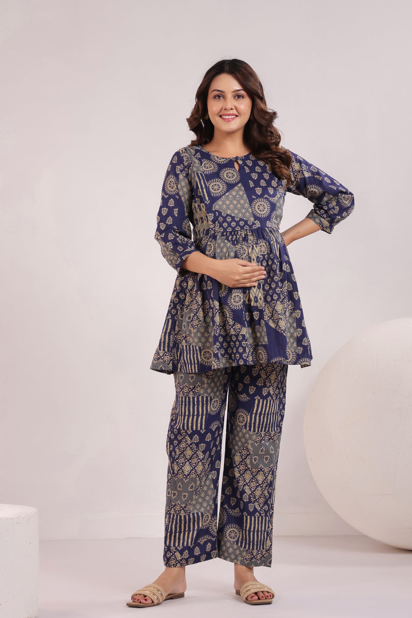 Abstract Patches Indigo Maternity & Nursing Set