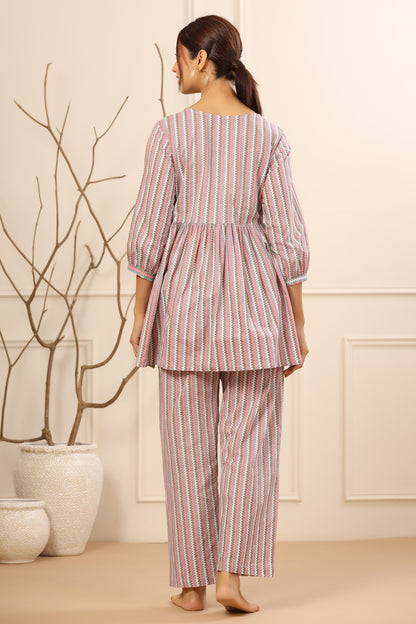 Multicolor Zig Zag Maternity & Nursing Set